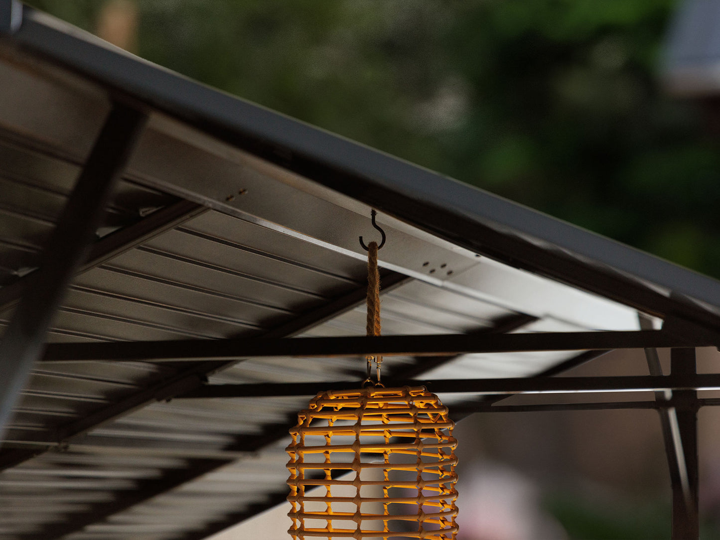 Myrdal Aluminum Solarium Metal Roof 11 x 14 ft. Black| Gazebo PenGuin-Delightful Yard